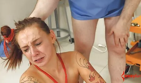 Mély ingyen pornó filmek ujj masszázs