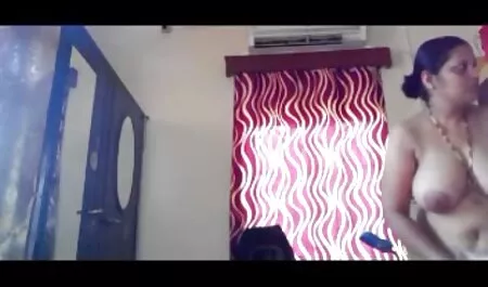 Egy gyönyörű Venezuelai Segg szétárad egy srác legjobb porno video farkán, miután megdugta az apját!