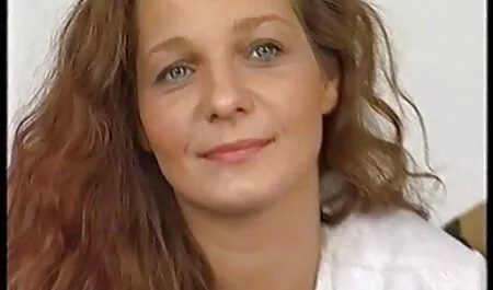 Srácok rawfuckboys izmos, névtelen backless Dick, játékok. ingyen letölthető pornó videók