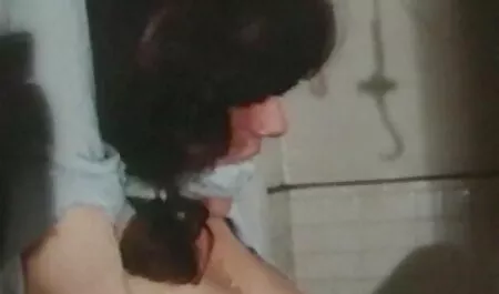 Carrie van baszva, valamint vesz egy krémes része cum porno filmek ingyen magyarul az arcán.
