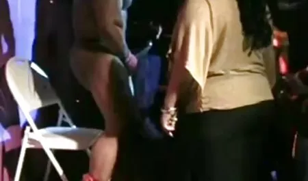 A braszers mind nedves, játszani vele szűk punci, amíg nem fröcsköl. eroszakos porno videok