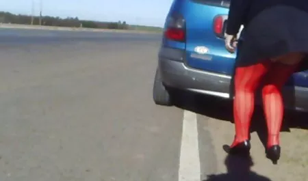 Egy leszbikus ingyenes sexvideók vibrátor Hármasban az edzőteremben