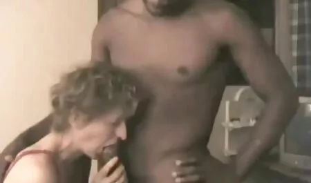 Egy hatalmas arc Ázsiai Fétis porno filmek teljes rabságból