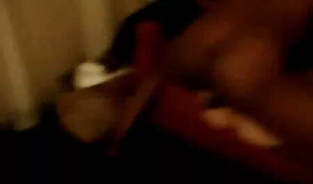 Báb van egy születésnapi ajándék nézi ingyen filmek porno a feleségét szar egy idegen.