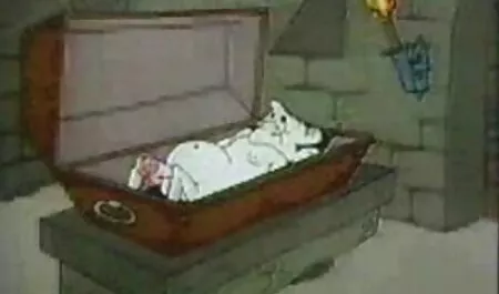 HD cenzúrázatlan, fekete meztelen, November tanga. Megparancsolták amator porno videok neki, hogy másszon fel a szoknyájára, emelje fel a nagy melleit.