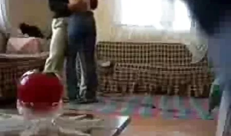 Fétis-egyezmény, leszbikus szex négyesben - retró pornó videók