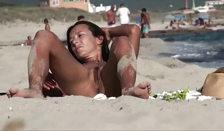 Anna baszik petu 2! Lány akció! online porno videok ingyen