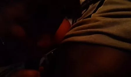Thai Tinka porno videok ingyen főiskola után szar, sétál egy crimpae .