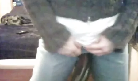 Kanadai ingyen szex porno videok ebben a könyvben Heidi maszturbál a medencénél