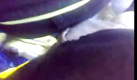 Anális képzés Anális Plug and gyöngyök xxx pornó filmek