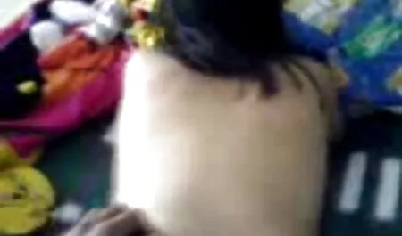 Fitness babe működik a seggét, majd van porno videok letoltese egy orgazmus az edzőteremben lázadó Ruth.